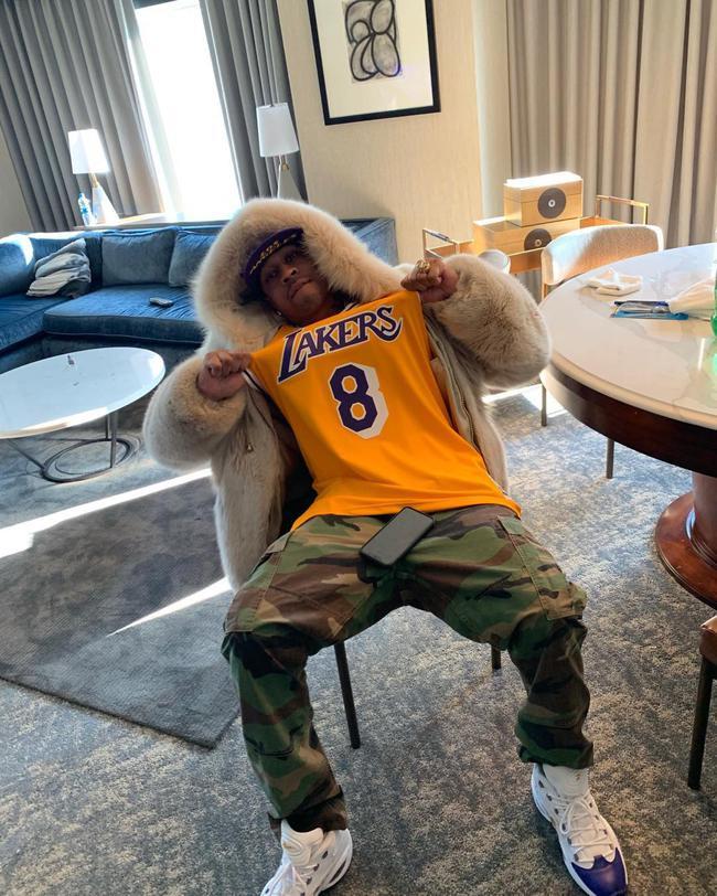 是否贴合 是否贴合