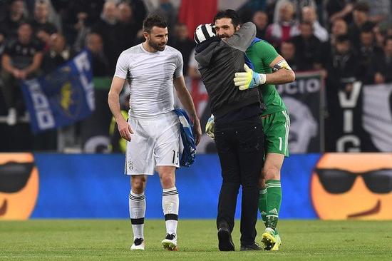 手缺少其 手缺少其