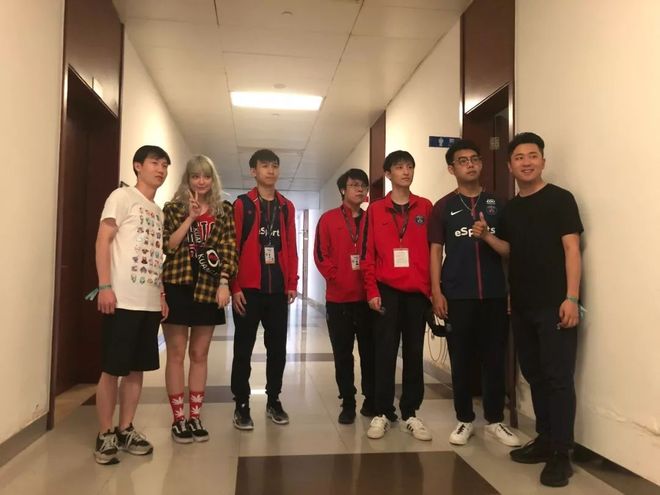 提醒外界 提醒外界