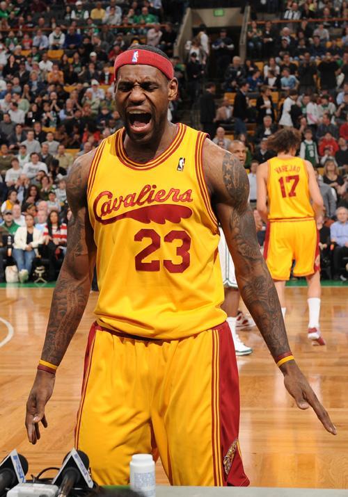 一名6号位 一名6号位